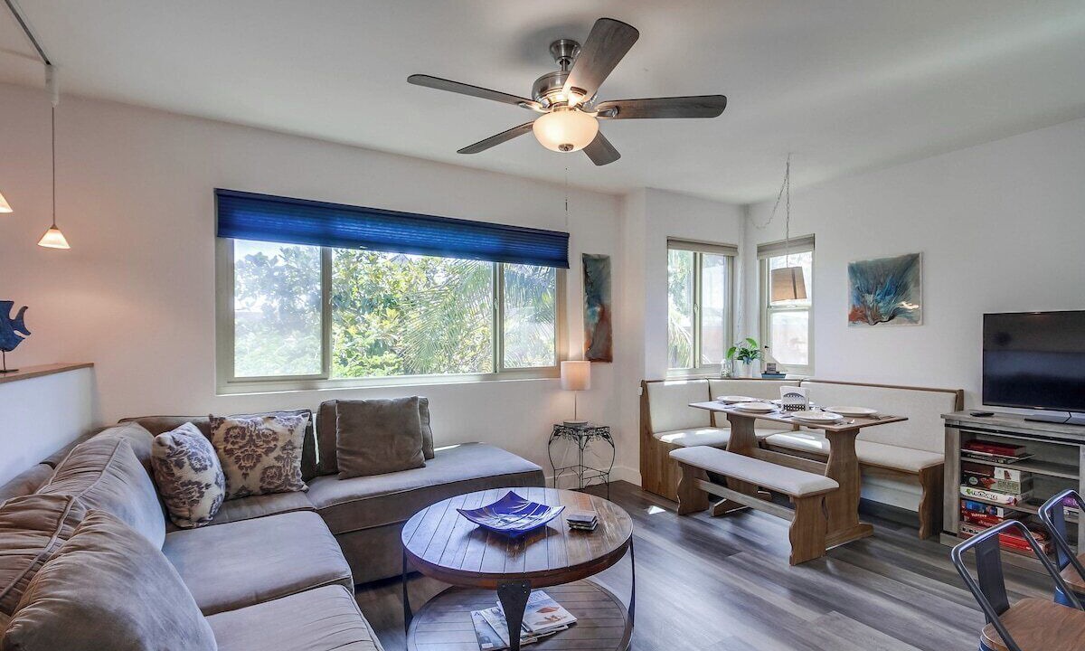 Photo of Bedroom in Mission Beach