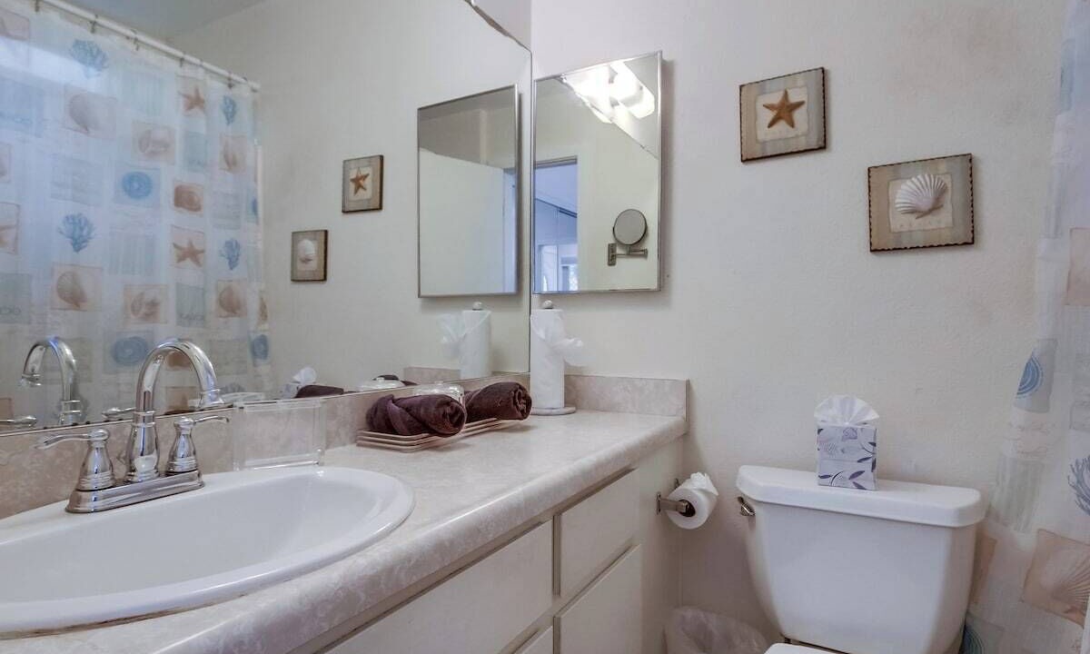 Photo of Bathroom in Mission Beach