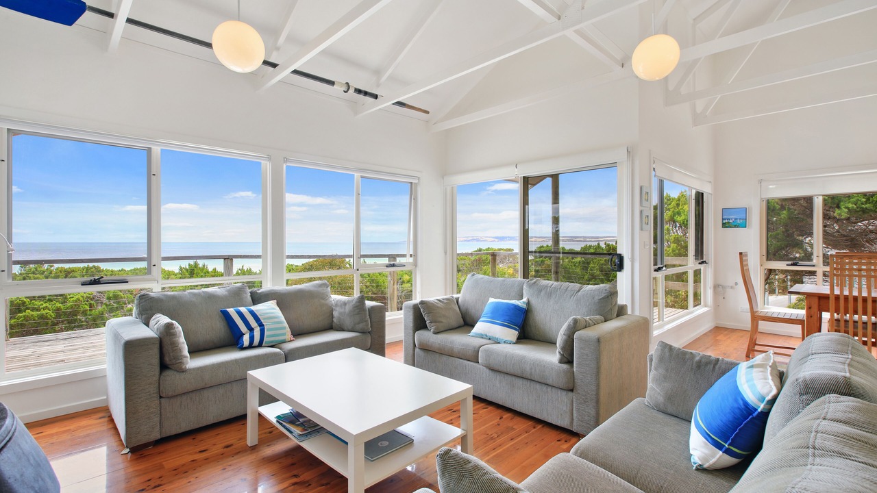 Photo of Livingroom in Island Beach