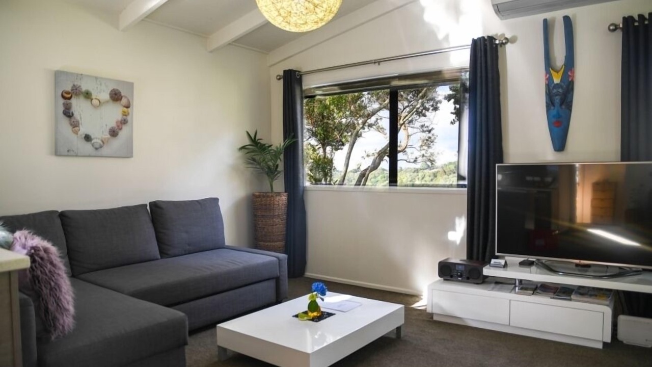 Photo of Livingroom in Titirangi