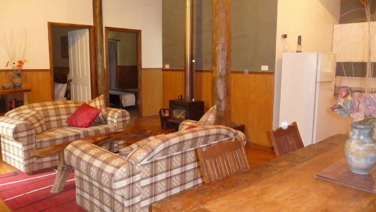 Photo of Livingroom in Upper Allyn