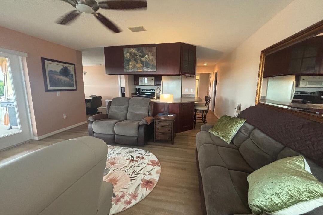 Photo of Livingroom in Tampa