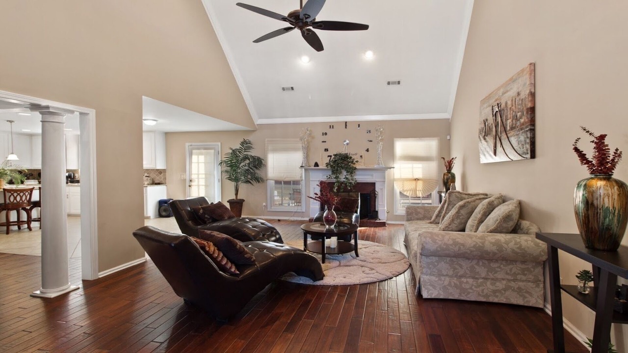 Photo of Livingroom in McDonough