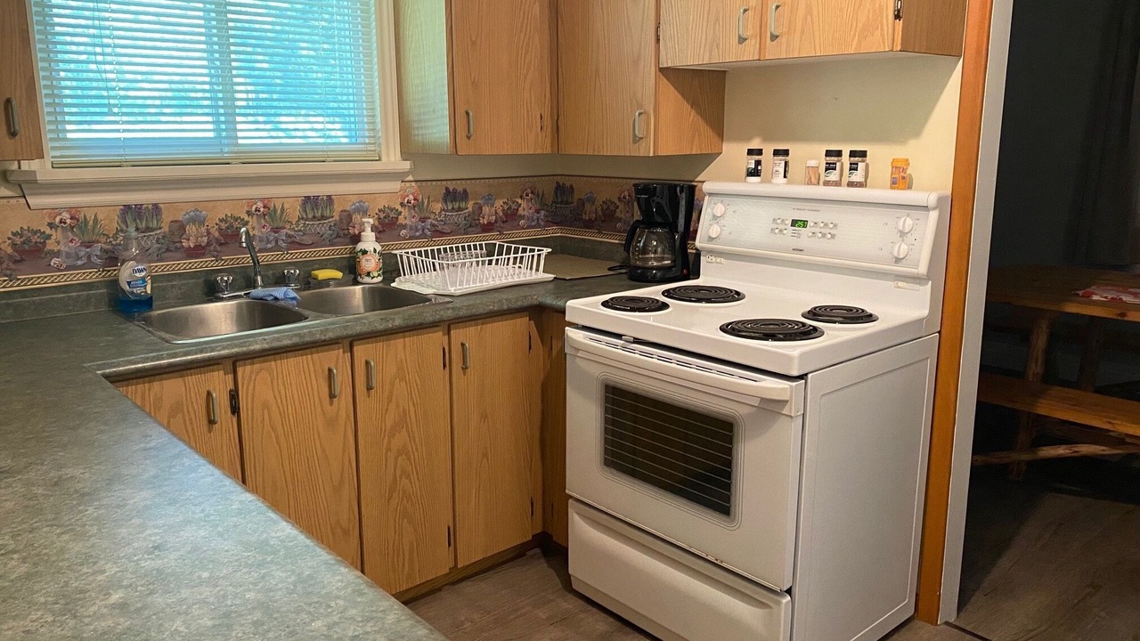 Photo of Kitchen in Kawartha Lakes