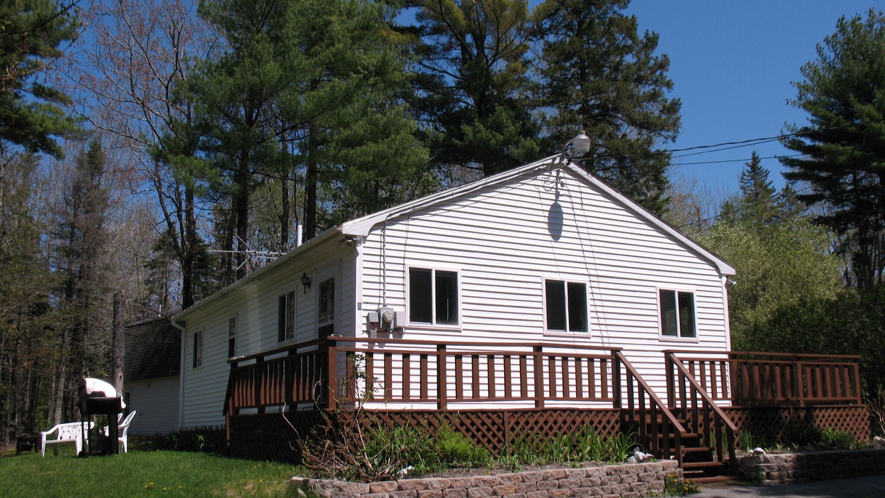 Photo of Others in Town Hill