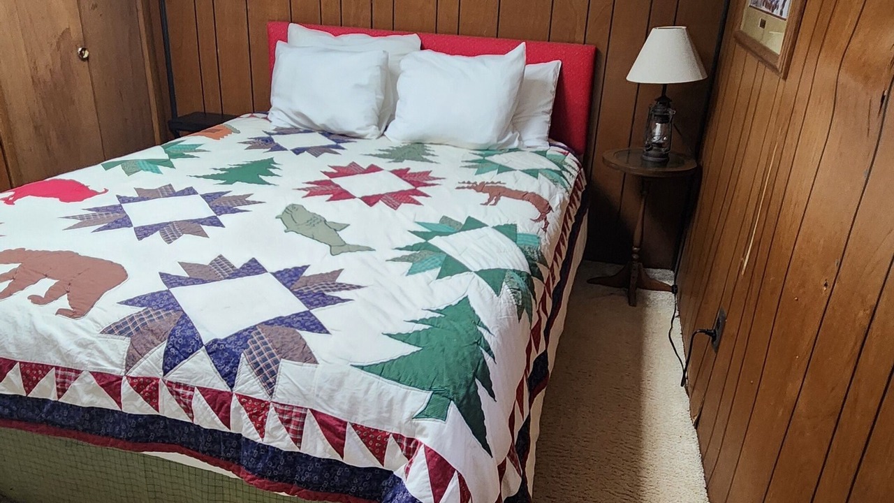 Photo of Bedroom in Thompsonville