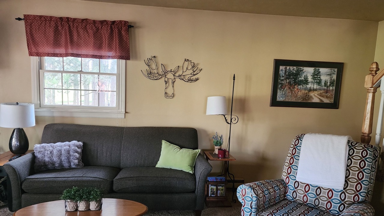 Photo of Livingroom in Thompsonville