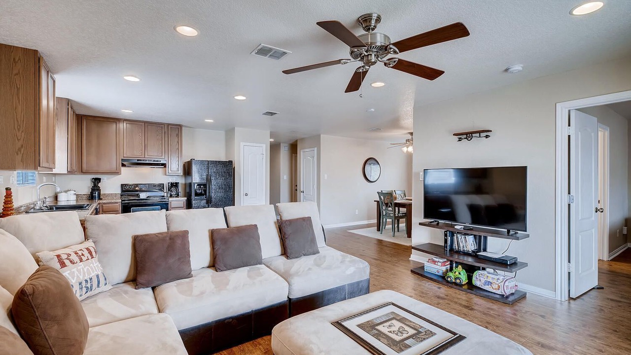 Photo of Livingroom in West San Antonio