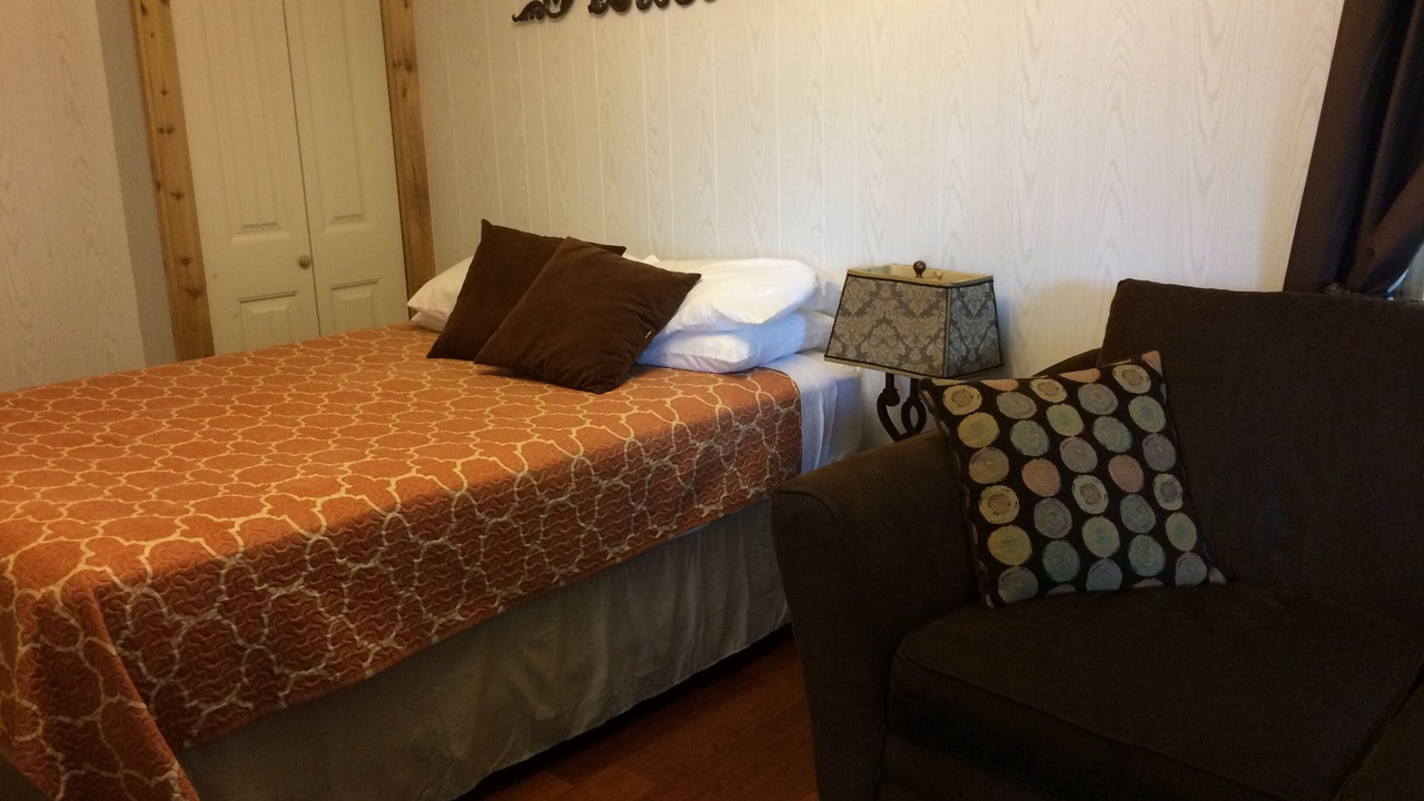 Photo of Bedroom in Breaux Bridge