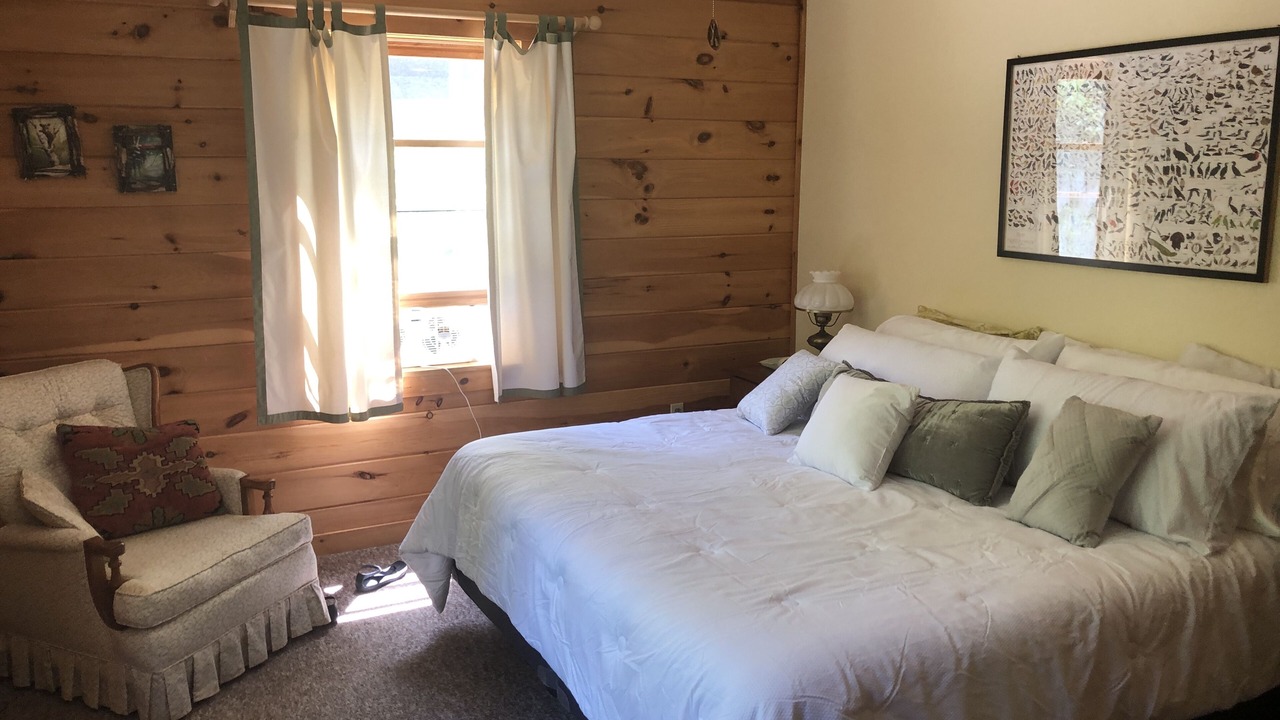 Photo of Others in North River