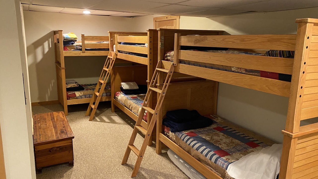 Photo of Others in North River