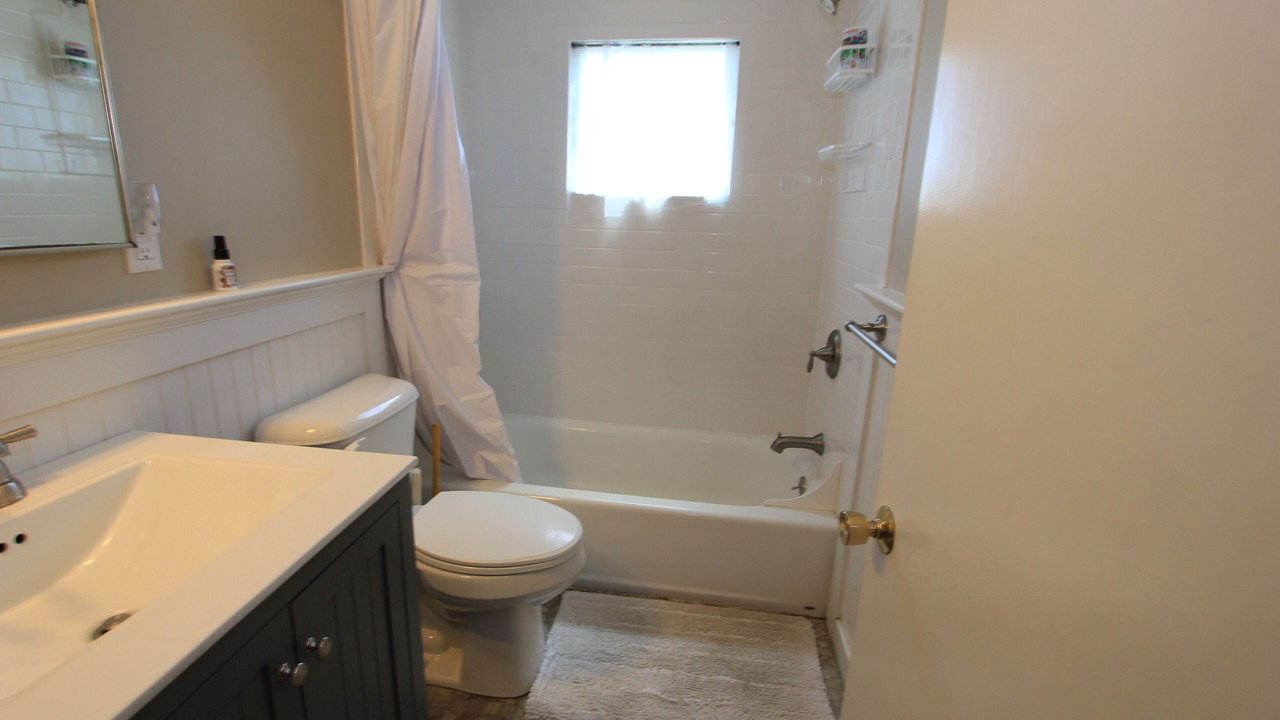 Photo of Bathroom in Sagamore Beach