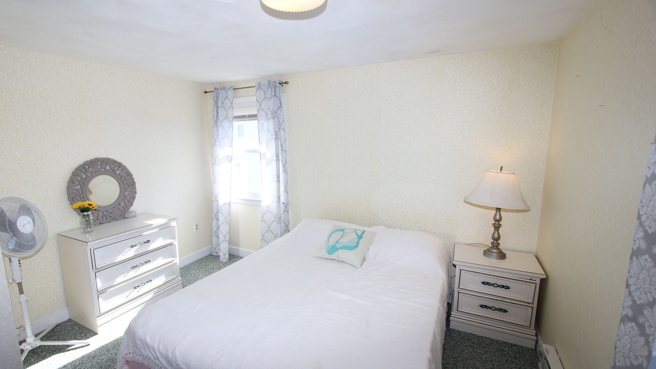 Photo of Bedroom in Sagamore Beach
