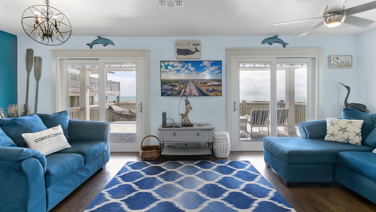 Photo of Livingroom in North Beach