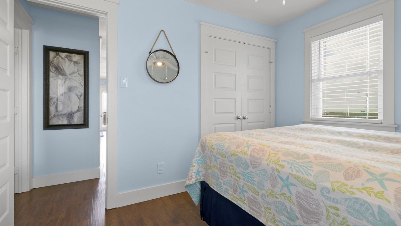 Photo of Bedroom in North Beach