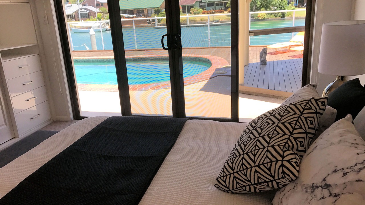 Photo of Bedroom in Raby Bay