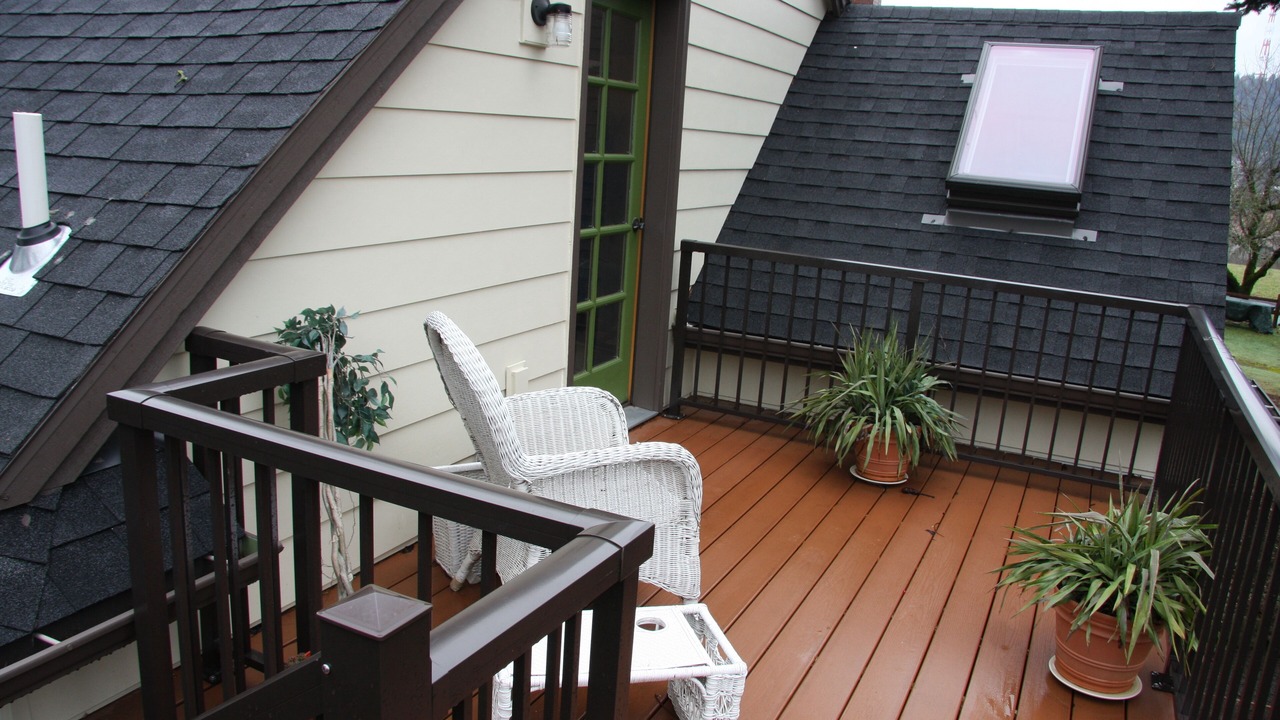 Photo of Others in Multnomah Village