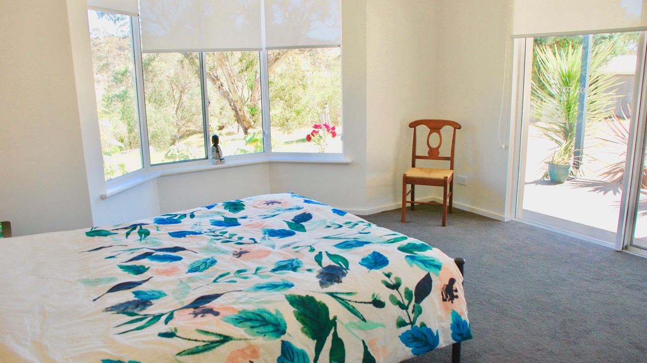 Photo of Bedroom in Back Valley