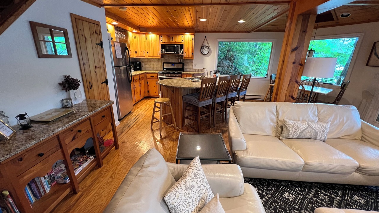 Photo of Livingroom in Scott
