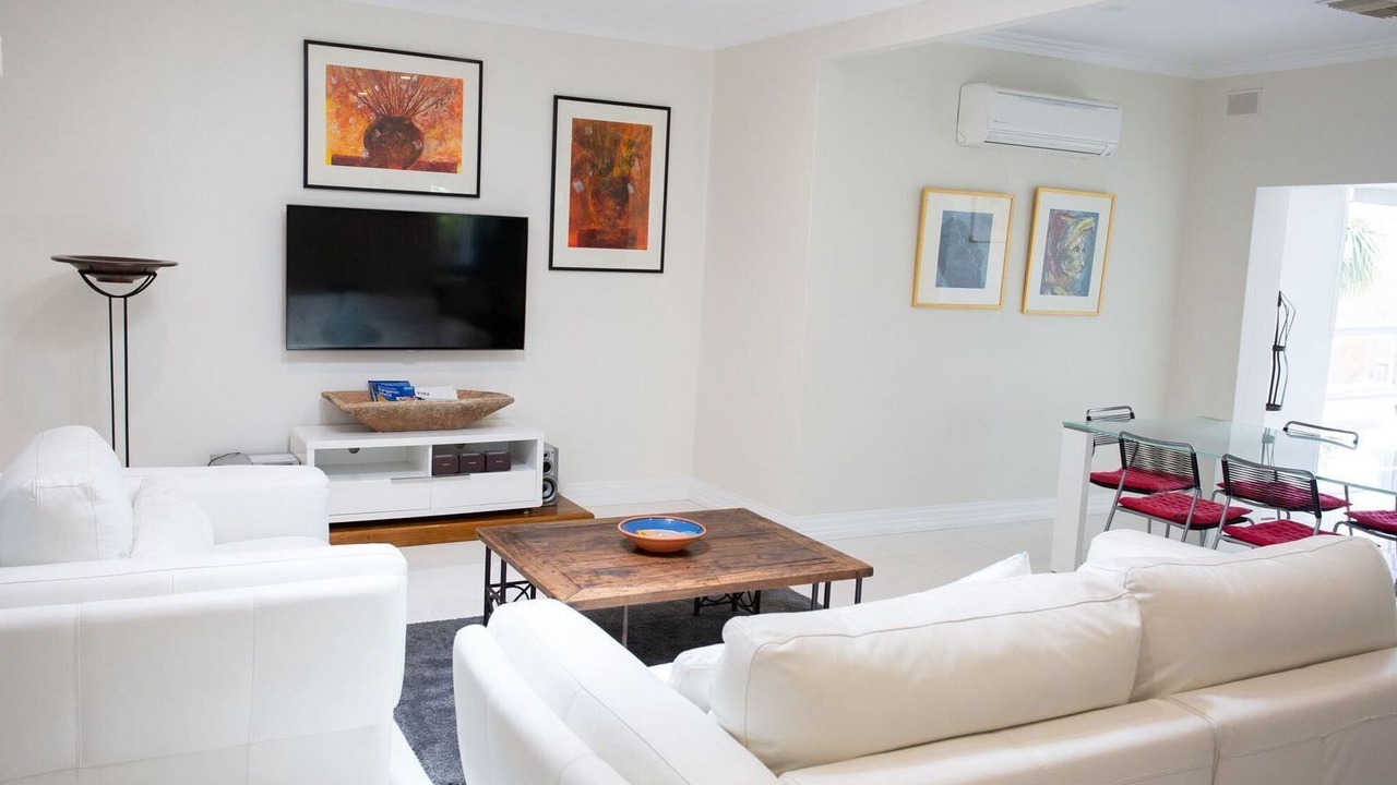 Photo of Livingroom in Semaphore South