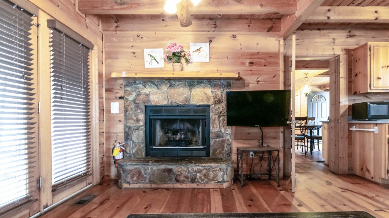 Photo of Others in Pine Mountain