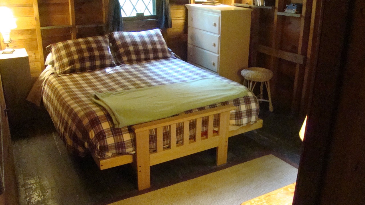 Photo of Bedroom in Lakeville