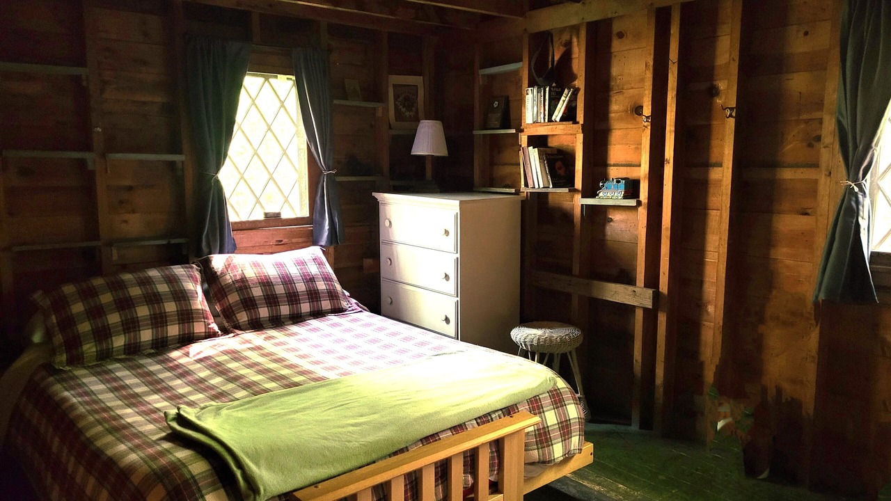 Photo of Bedroom in Lakeville