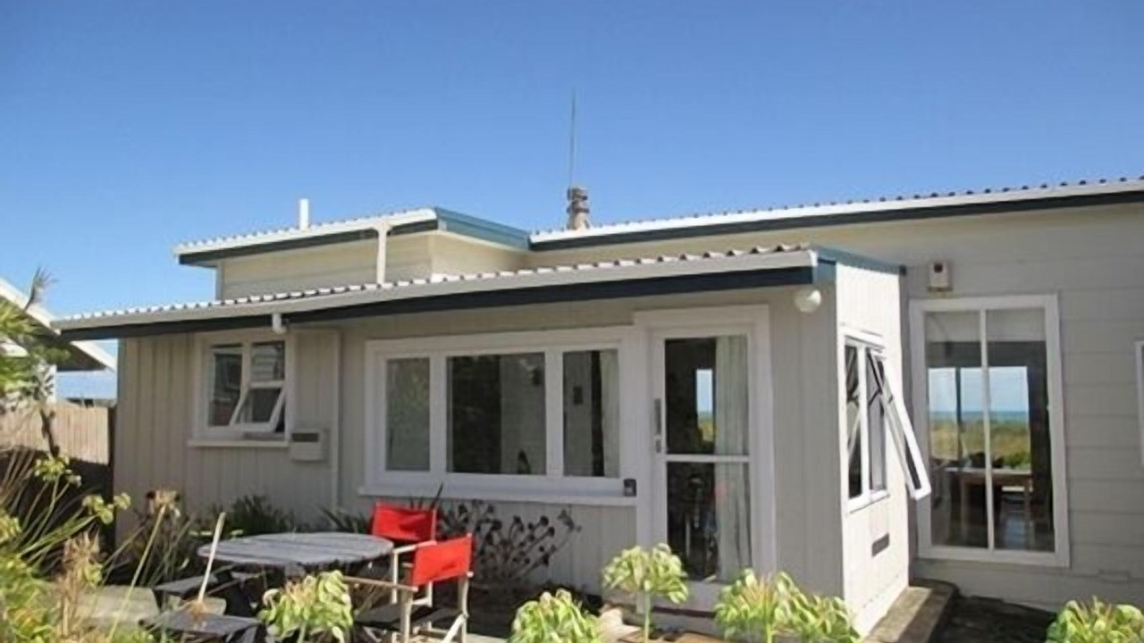 Photo of Others in Waitarere Beach