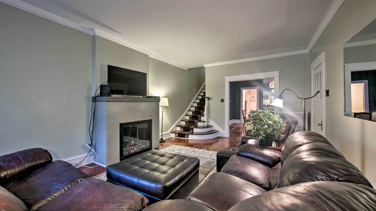 Photo of Livingroom in Reading