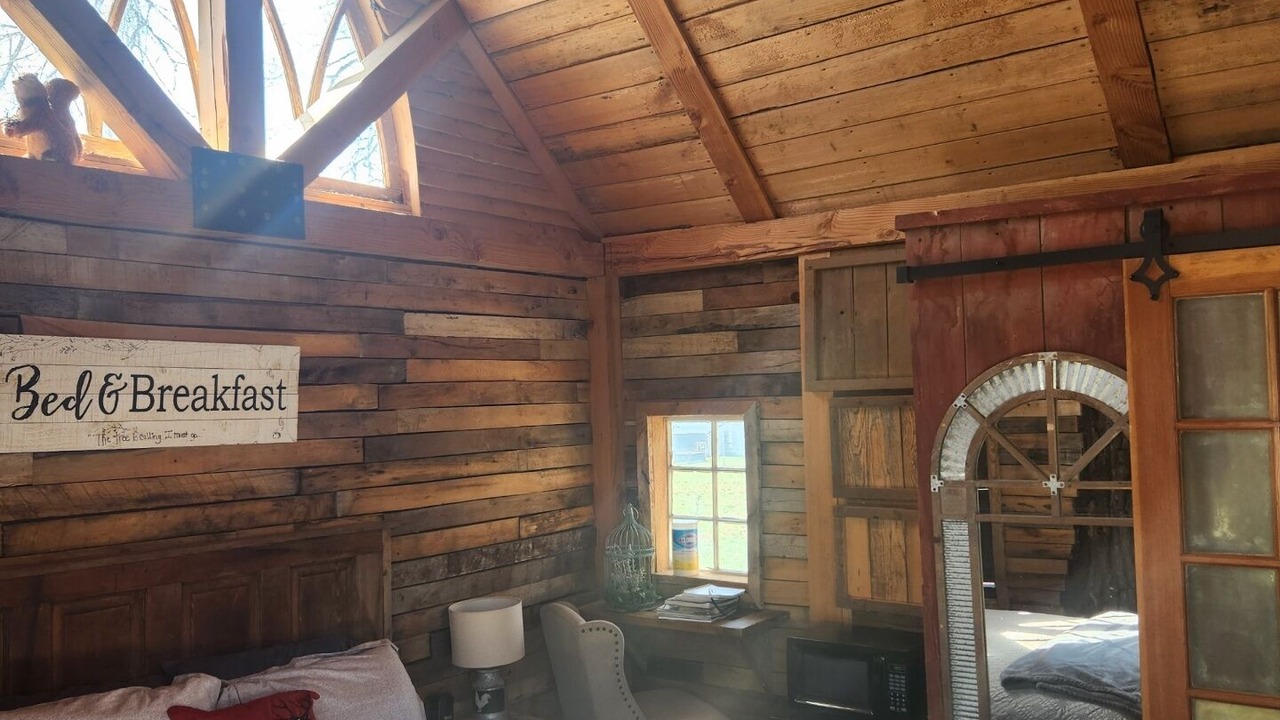 Photo of Bedroom in South Sioux City
