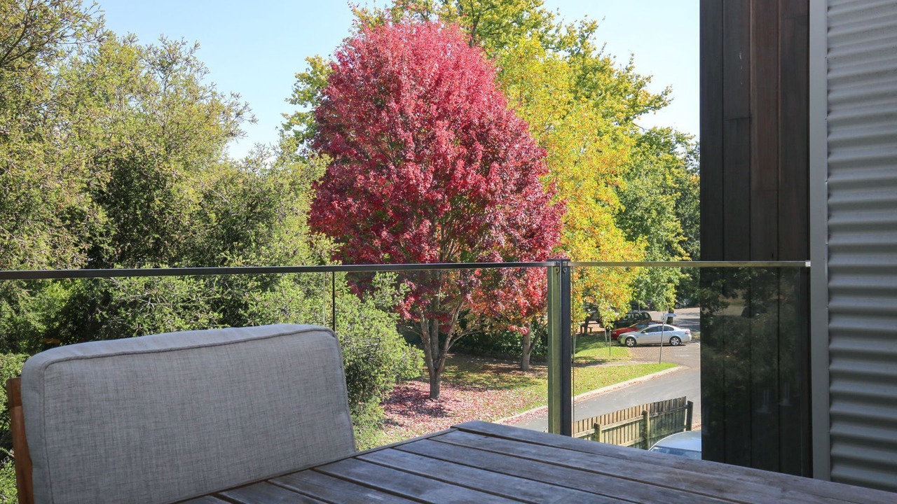 Photo of Outdoor in Bright