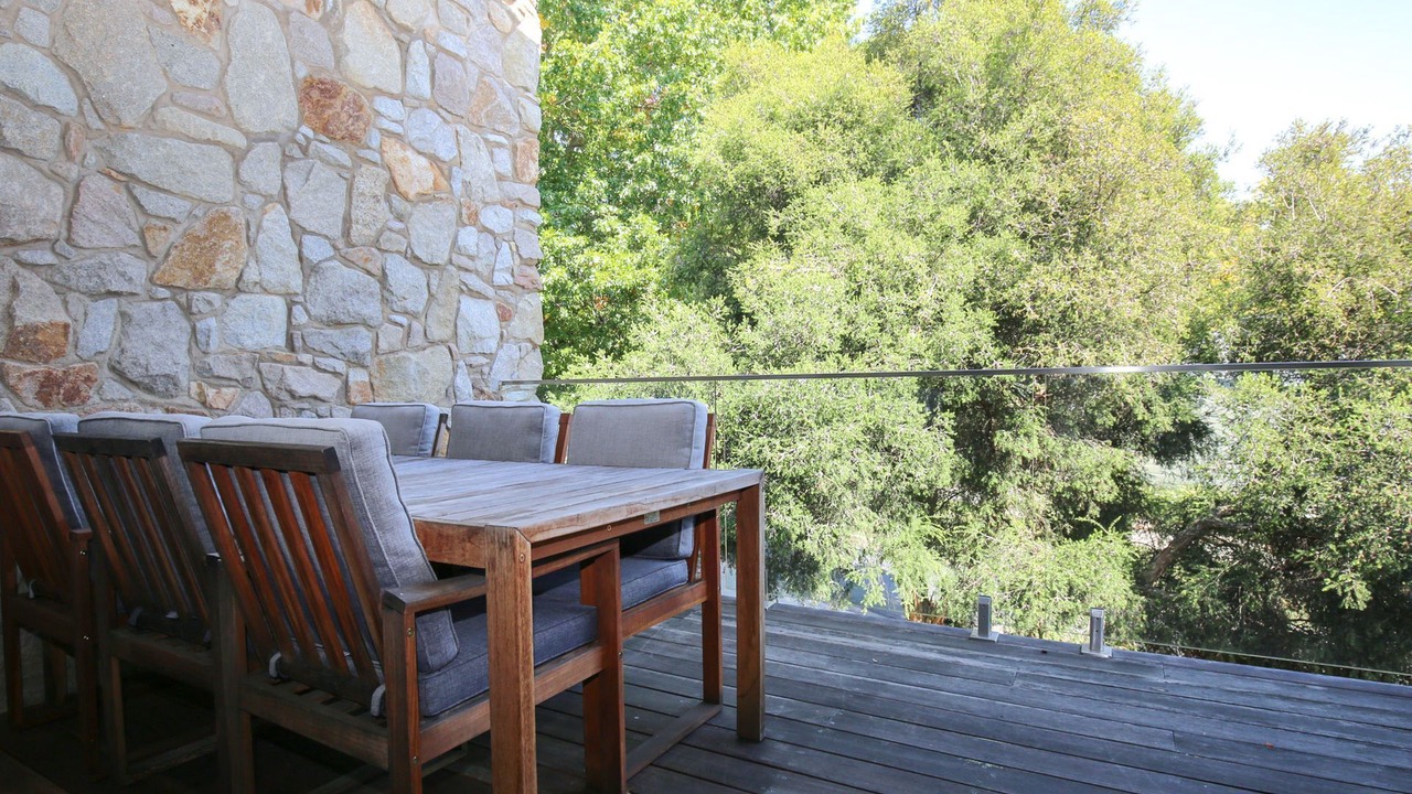 Photo of Outdoor in Bright