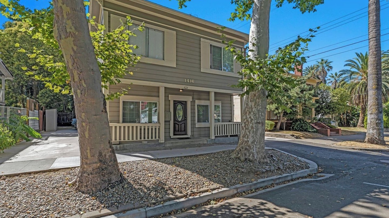 Photo of Others in Midtown Sacramento