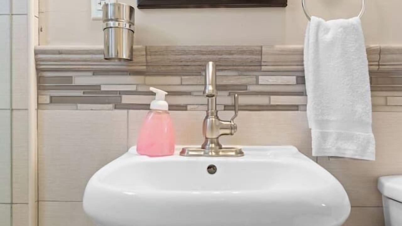 Photo of Bathroom in Midtown Sacramento