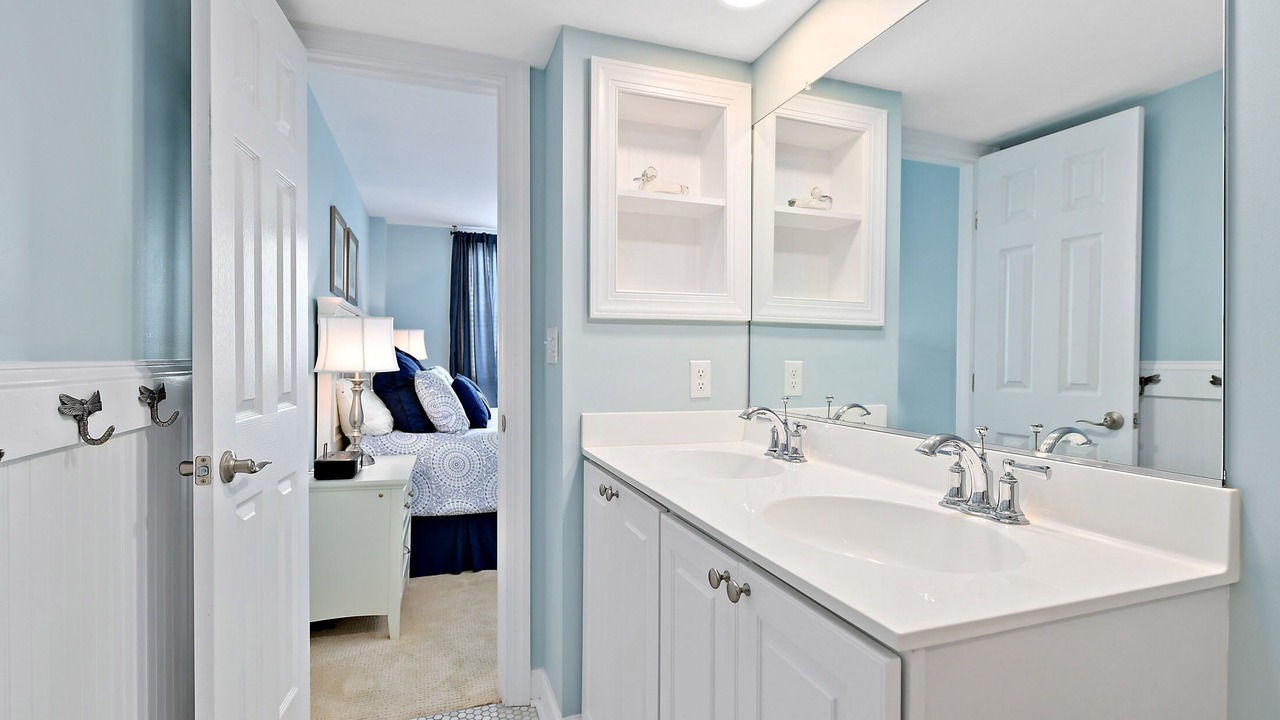 Photo of Bathroom in Bethany Beach
