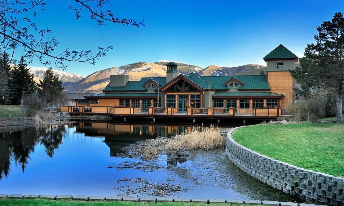 Photo of Outdoor in Elkhorn Village