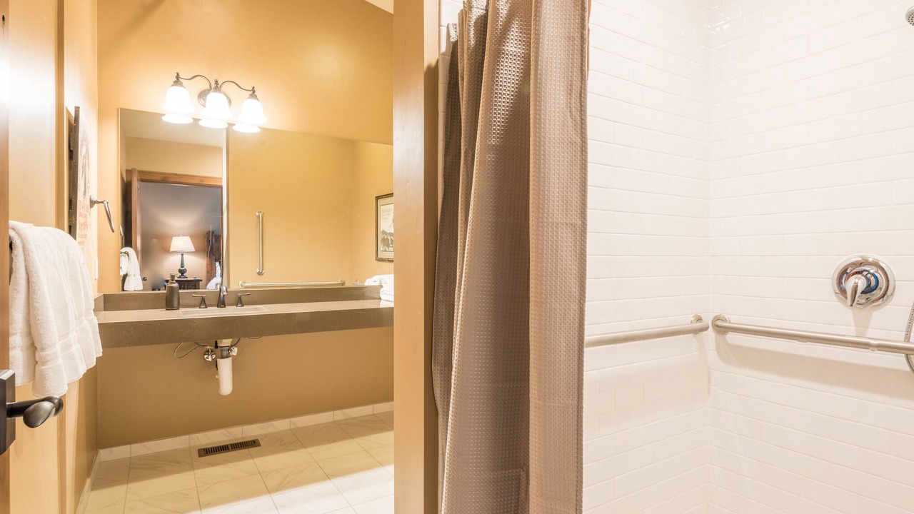 Photo of Bathroom in Elkhorn Village