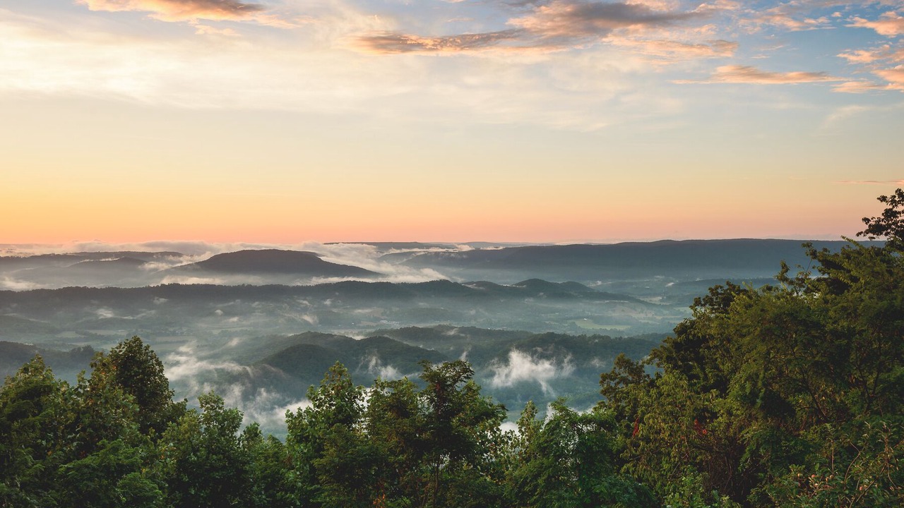 Photo of Others in Lookout Mountain