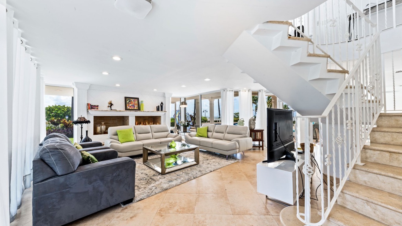 Photo of Livingroom in East Fort Lauderdale