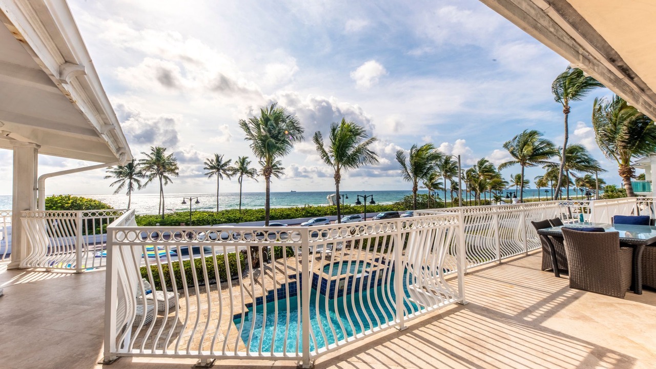 Photo of Patio Balcony in East Fort Lauderdale