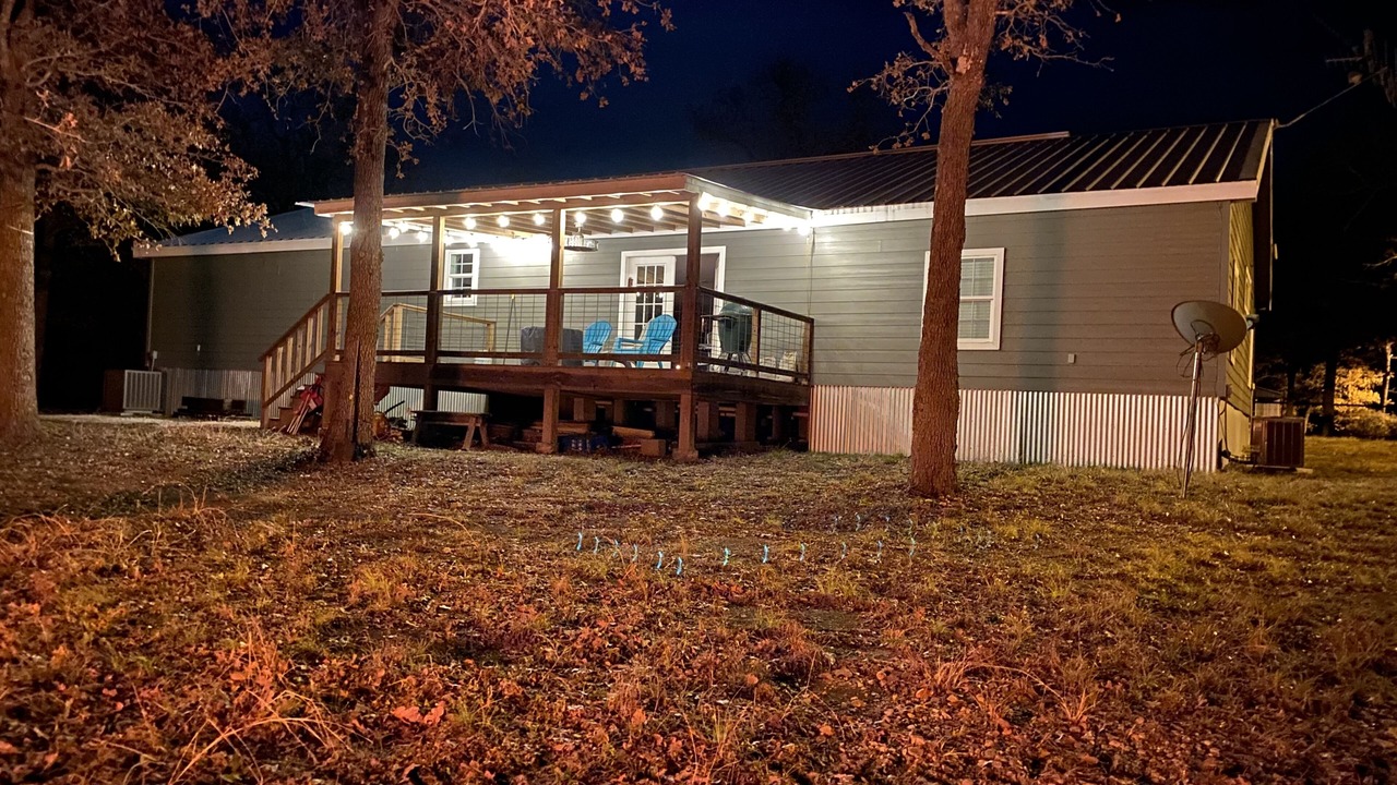 Photo of Outdoor in Ledbetter