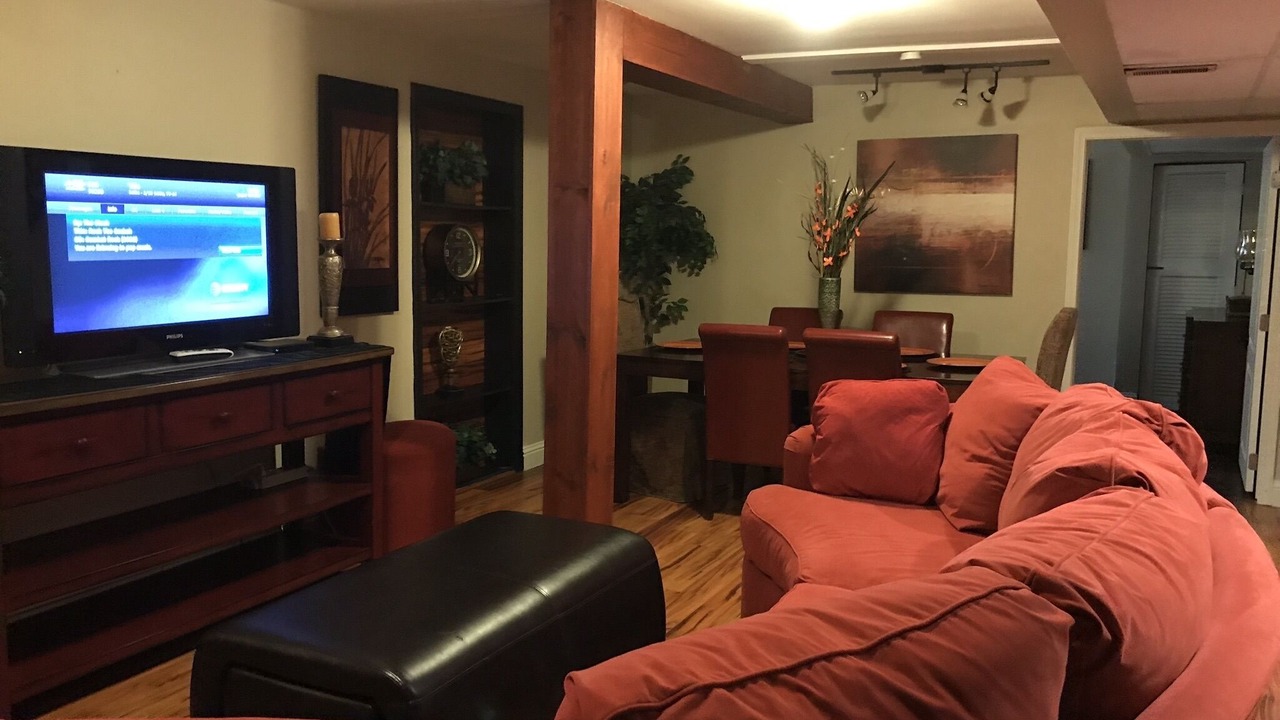 Photo of Livingroom in Eureka