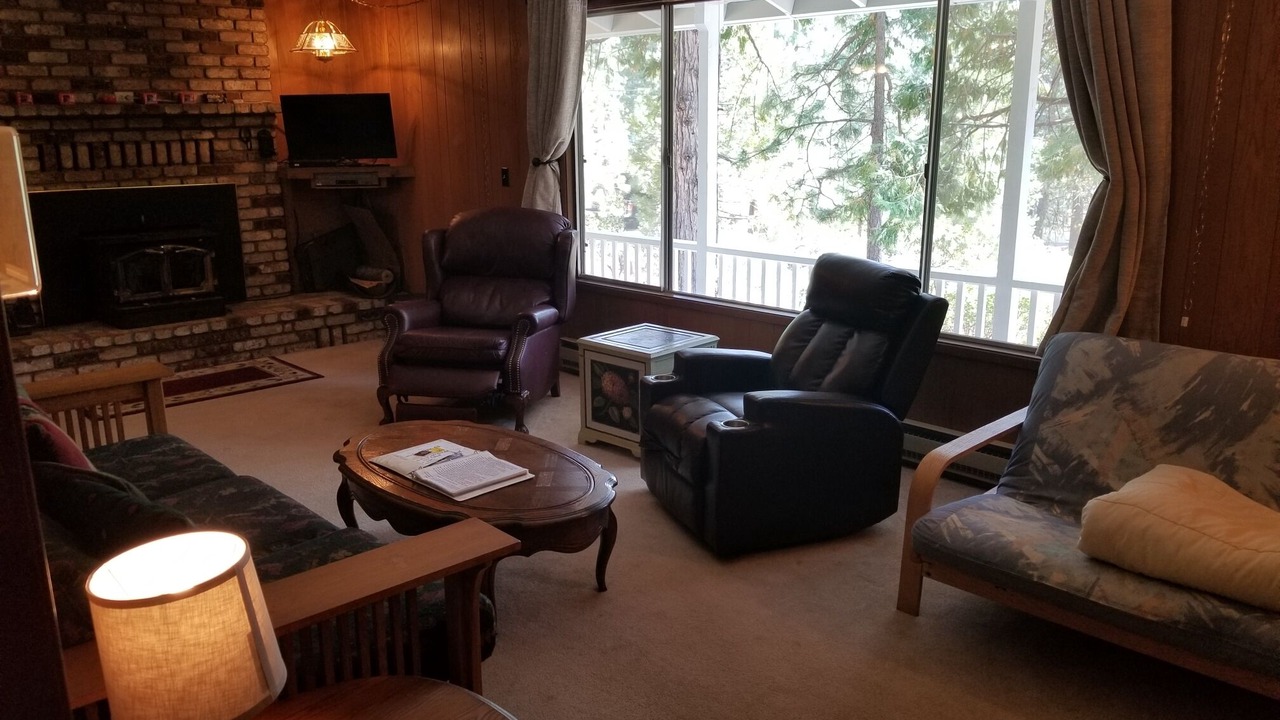 Photo of Livingroom in Strawberry