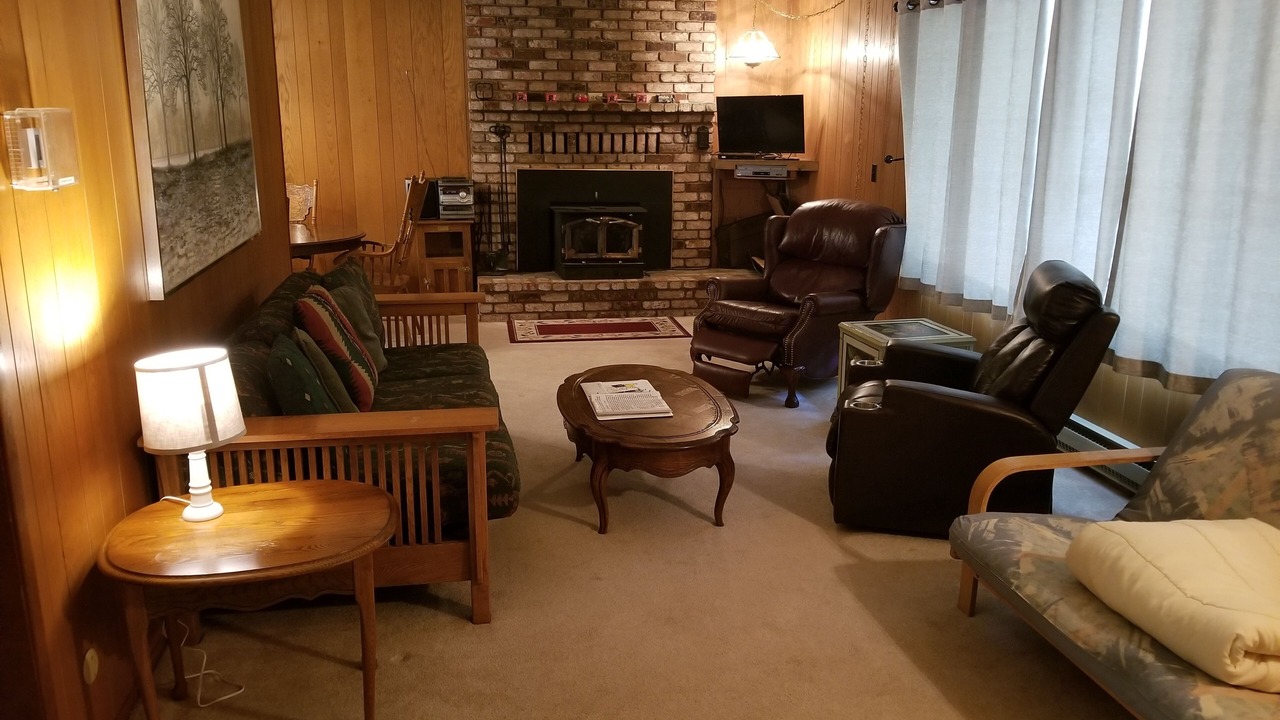 Photo of Livingroom in Strawberry
