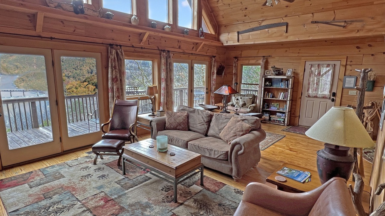 Photo of Livingroom in Hot Springs