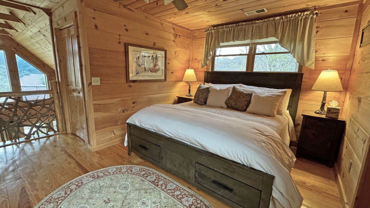 Photo of Bedroom in Hot Springs