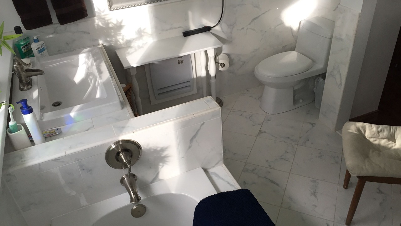 Photo of Bathroom in Centretown