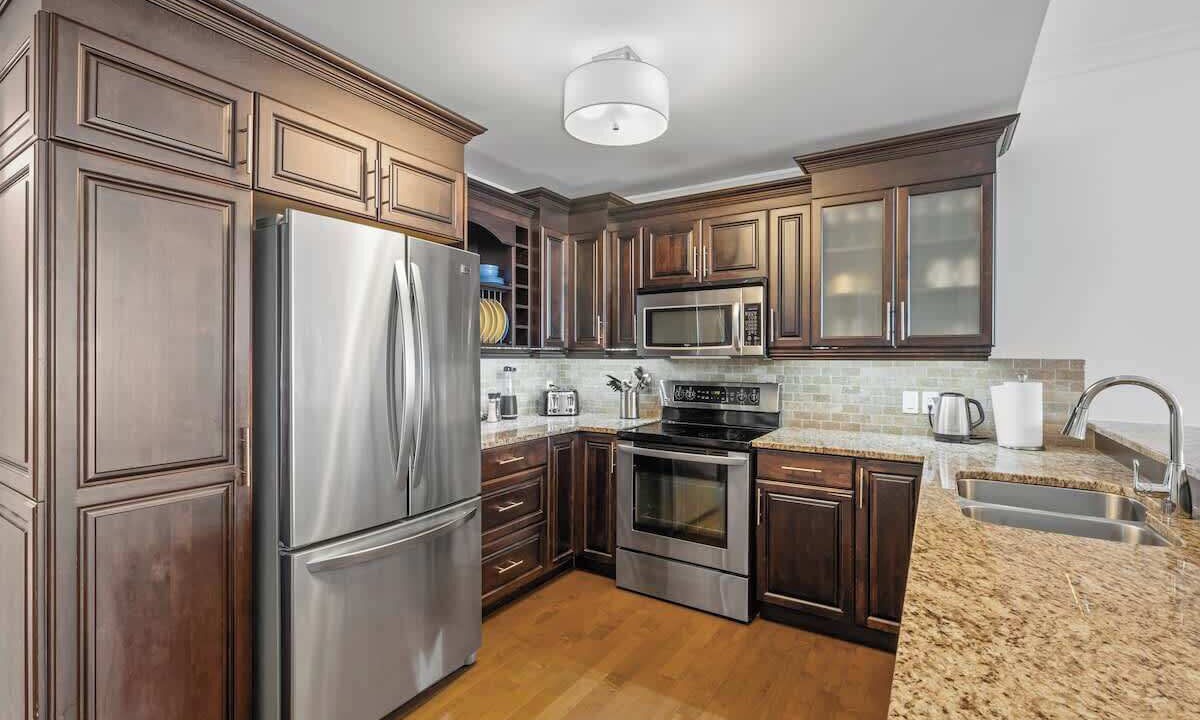 Photo of Kitchen in Queens Square