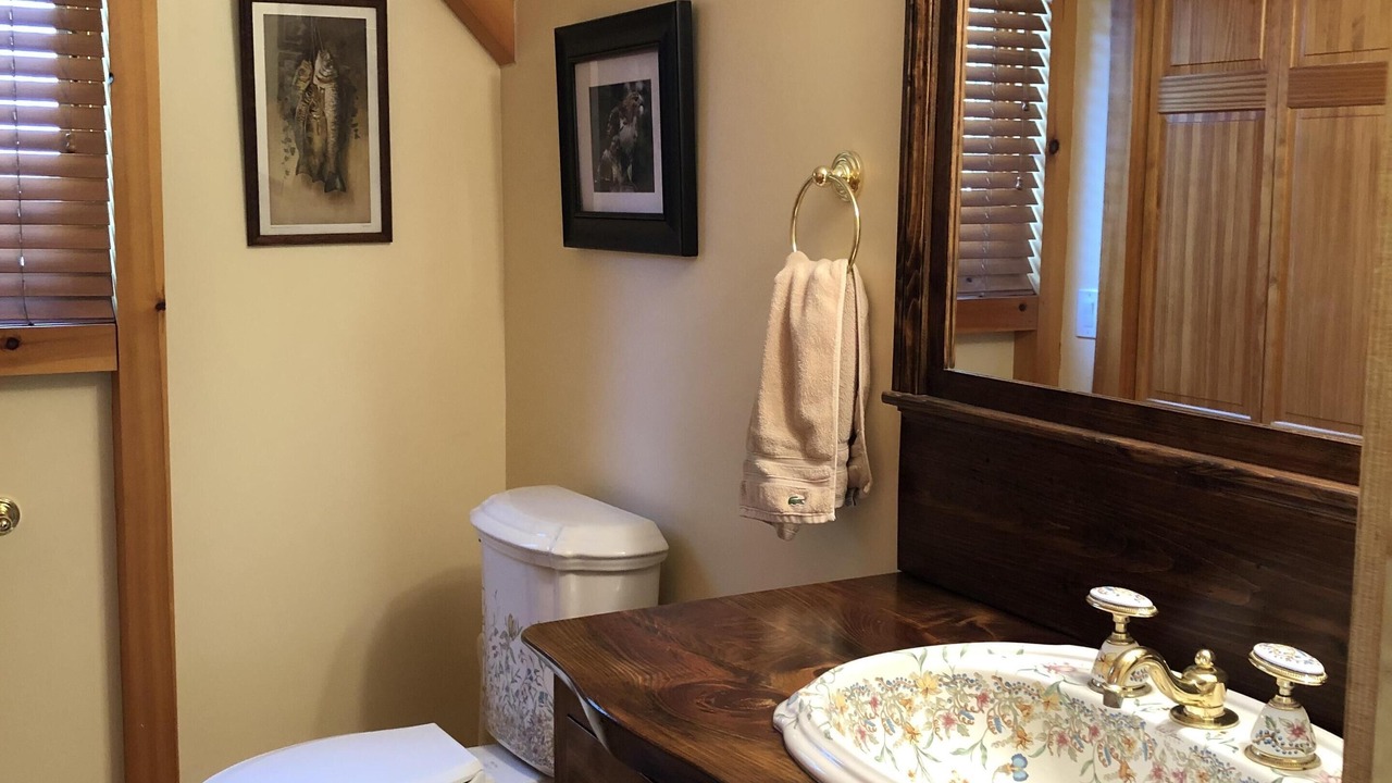 Photo of Bathroom in Broadalbin