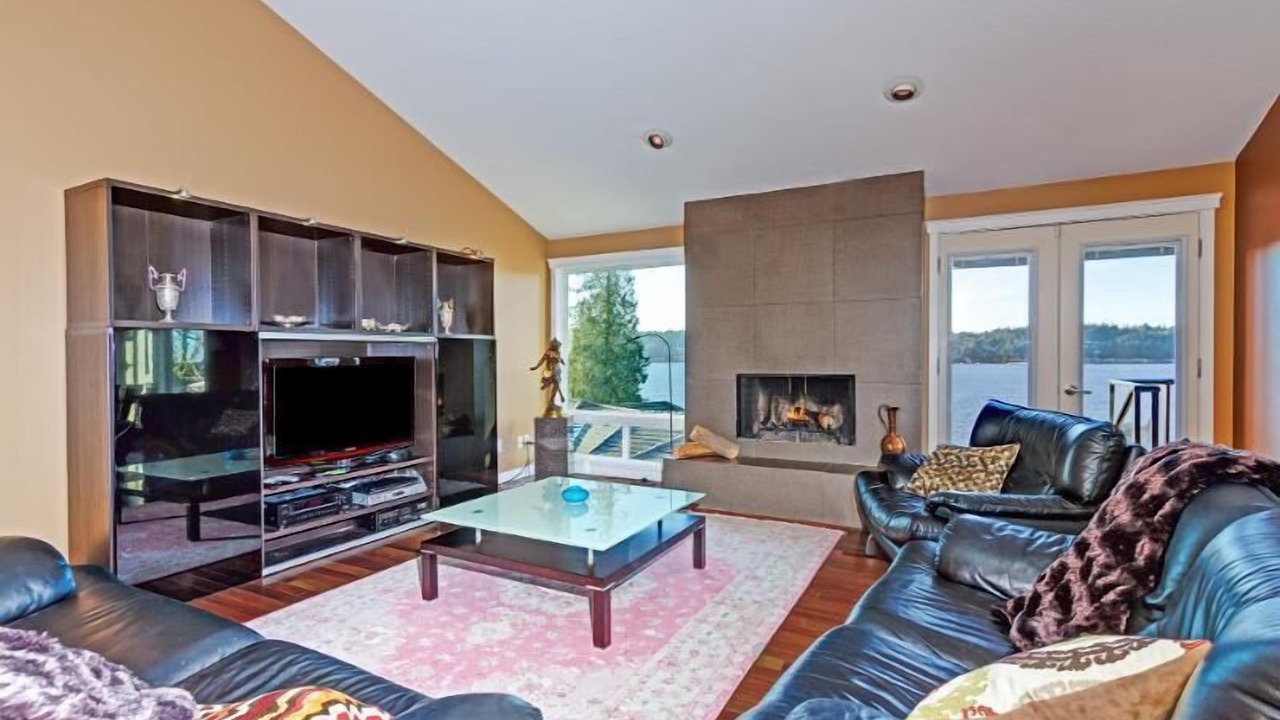 Photo of Livingroom in Sammamish